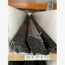 Angle 20mm X 20mm X 1.6mm X 6.5mtrs Woodland Grey Matt 